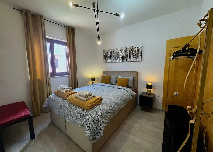 Orhidelia Apartment